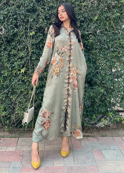 SS09 - 2Pc